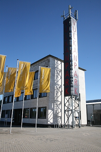 vulkanpark building